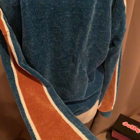 UO Juno Velour half-zip sweater - Picture 7 of 7